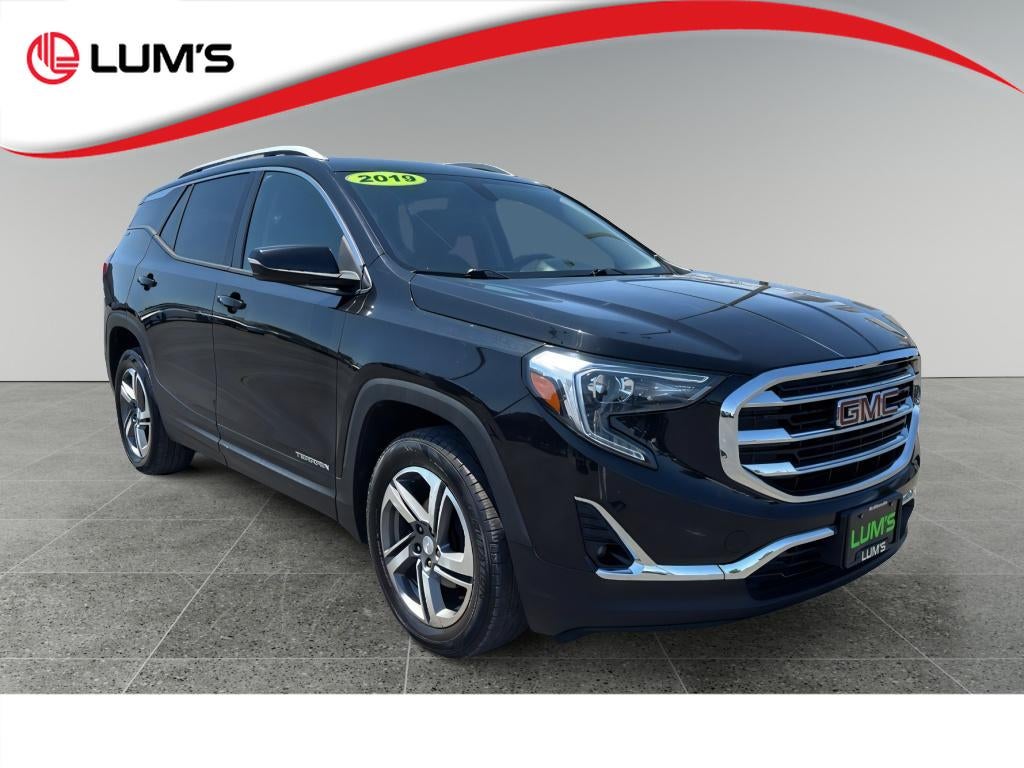 2019 GMC Terrain SLT in Ebony Twilight Metallic — front three-quarter view