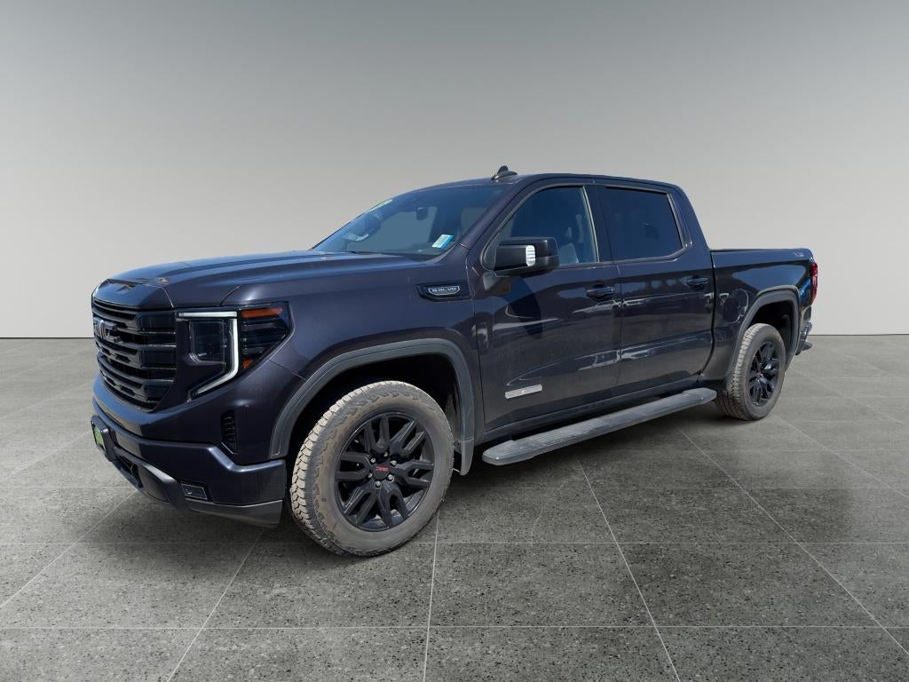 2022 GMC Sierra 1500 — rear three-quarter view